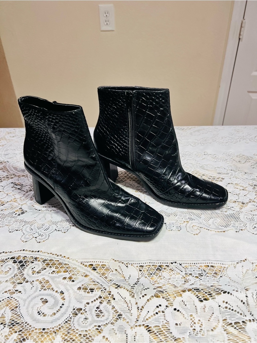 Gibson Latimer Croc-Embossed Black Ankle Booties with Block Heel Square Toe